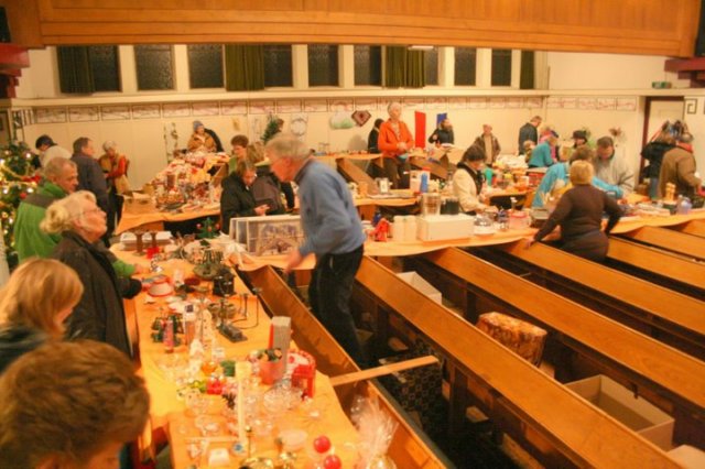 oostermarktkerstmarktkijkenoferwatbijzit.jpg