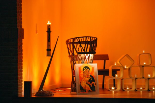 morningprayer29dec8.jpg