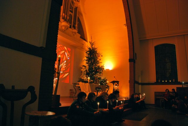 eveningprayer31dec9.jpg