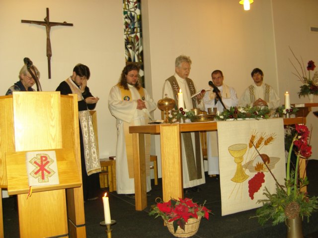 hlucas1jan4.jpg